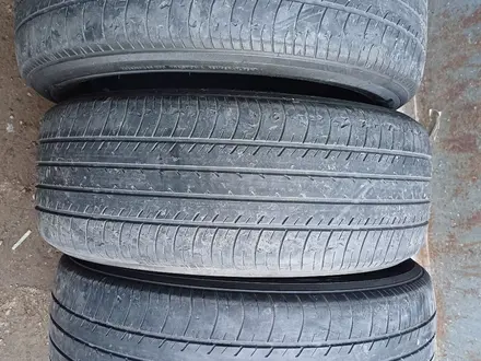 215/55R17 YOKOHAMA decibel E70. за 15 000 тг. в Алматы