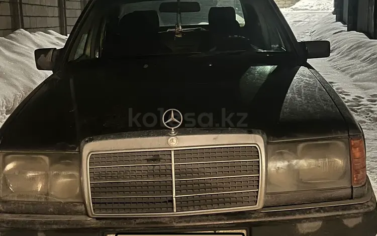 Mercedes-Benz E 200 1992 годаүшін1 890 000 тг. в Алматы