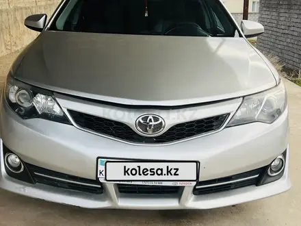Toyota Camry 2012 года за 8 500 000 тг. в Шымкент – фото 2