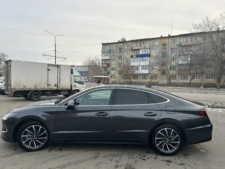 Hyundai Sonata 2021 года за 12 500 000 тг. в Усть-Каменогорск – фото 9