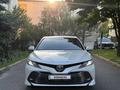 Toyota Camry 2019 года за 20 000 000 тг. в Шымкент