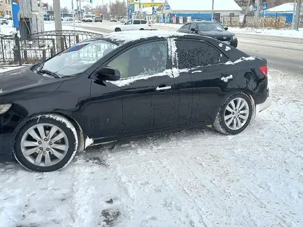 Kia Cerato 2011 года за 4 000 000 тг. в Атырау – фото 9