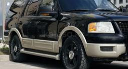 Ford Expedition 2005 года за 7 500 000 тг. в Астана – фото 2