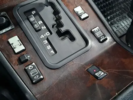 Mercedes-Benz S 320 1998 года за 2 180 000 тг. в Алматы – фото 16