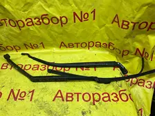 Кронштейн держателя дворников тойота Камри 50 55