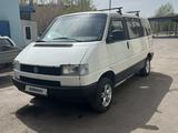 Volkswagen Multivan 1995 года за 4 000 000 тг. в Караганда