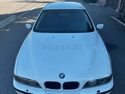BMW 525 1998 года за 3 300 000 тг. в Алматы – фото 7