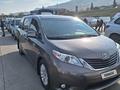 Toyota Sienna 2015 года за 10 000 000 тг. в Атырау – фото 2