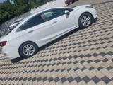 Chevrolet Cruze 2018 годаүшін5 999 999 тг. в Шымкент – фото 2