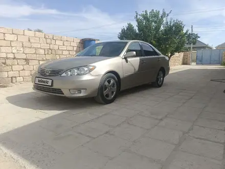 Toyota Camry 2005 года за 4 900 000 тг. в Жанаозен – фото 2