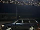 Volkswagen Passat 1995 года за 2 000 000 тг. в Туркестан – фото 2
