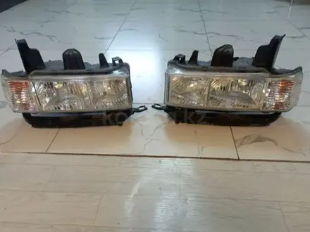 Фара Honda Mobilio за 40 000 тг. в Алматы