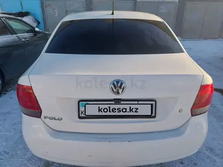 Volkswagen Polo 2012 года за 2 990 000 тг. в Астана – фото 2