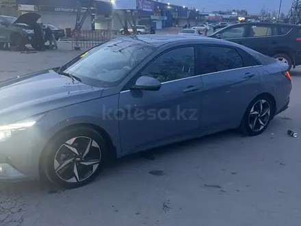 Hyundai Elantra 2021 года за 9 000 000 тг. в Алматы – фото 12