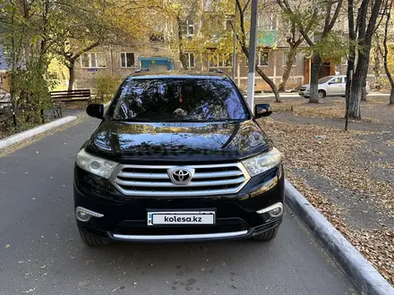 Toyota Highlander 2011 года за 14 700 000 тг. в Караганда