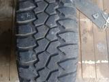 Maxxis шины грязевые за 1 баллон без дисков. Обмен на размер меньше за 50 000 тг. в Астана