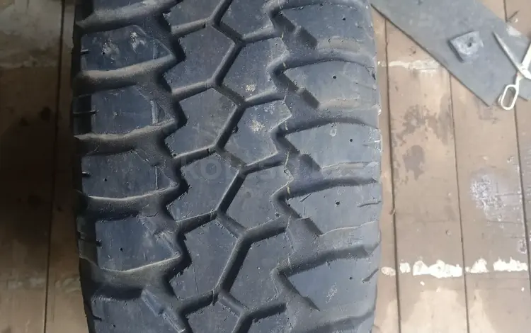 Maxxis шины грязевые за 1 баллон без дисков. Обмен на размер меньше за 50 000 тг. в Астана