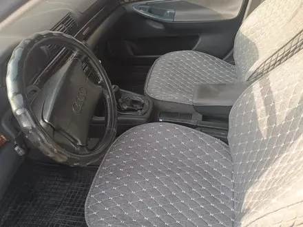 Audi A4 1997 года за 2 300 000 тг. в Алматы – фото 8