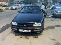 Volkswagen Golf 1998 годаүшін2 100 000 тг. в Алматы