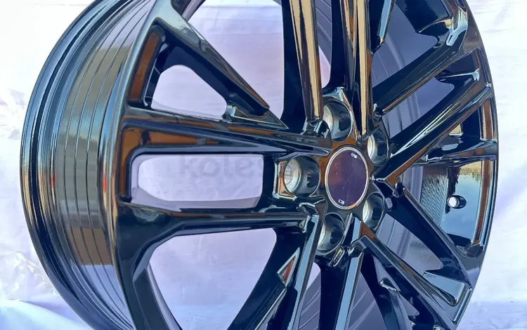XF058 (Camry 80) R18 8J ET50 60.1 5x114, 3 BLACK за 240 000 тг. в Алматы