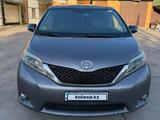 Toyota Sienna 2016 года за 13 800 000 тг. в Алматы