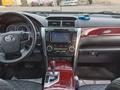 Toyota Camry 2014 года за 10 500 000 тг. в Караганда – фото 13