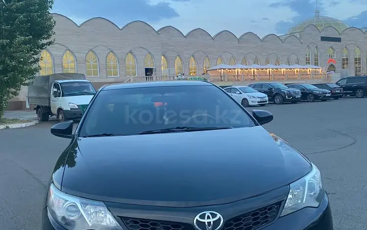 Toyota Camry 2014 годаүшін8 350 000 тг. в Алматы