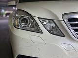 Mercedes Benz W212/W211 Стекла Фары за 20 000 тг. в Астана