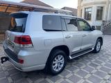 Toyota Land Cruiser 2015 года за 29 000 000 тг. в Алматы – фото 2