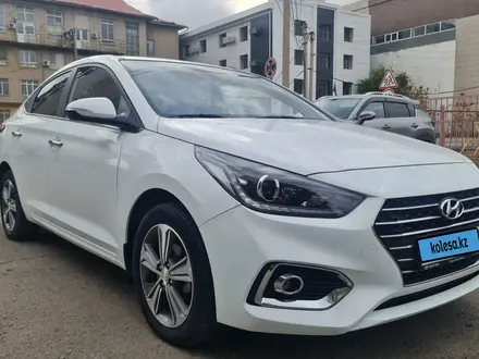 Hyundai Accent 2019 года за 8 200 000 тг. в Атырау – фото 3