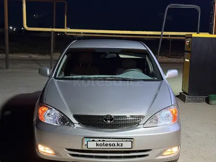 Toyota Camry 2004 года за 4 500 000 тг. в Жанаозен – фото 2