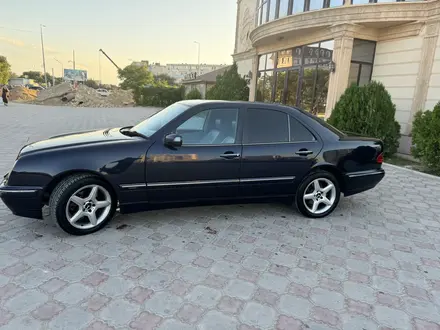 Mercedes-Benz E 320 2000 года за 4 500 000 тг. в Актау – фото 15