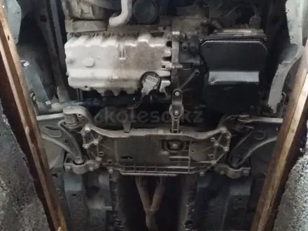 Защита двигателя для Volkswagen Golf 5 за 20 000 тг. в Алматы – фото 2