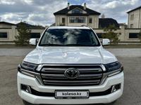 Toyota Land Cruiser 2020 года за 42 000 000 тг. в Астана