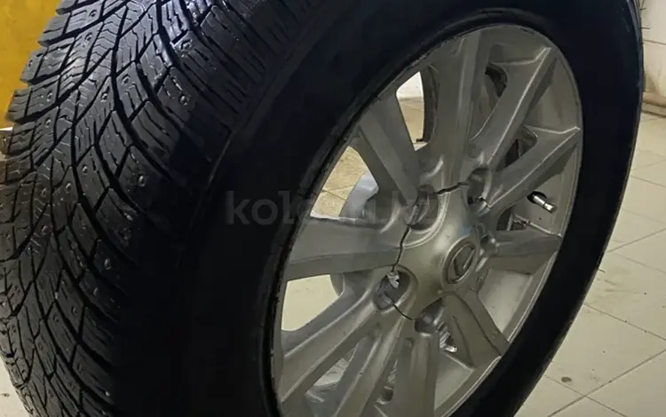 Шины с диском за 210 000 тг. в Жезказган