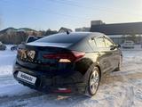 Hyundai Elantra 2019 года за 8 800 000 тг. в Астана – фото 3