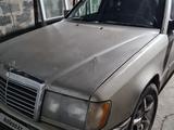 Mercedes-Benz E 200 1992 годаүшін850 000 тг. в Караганда – фото 5