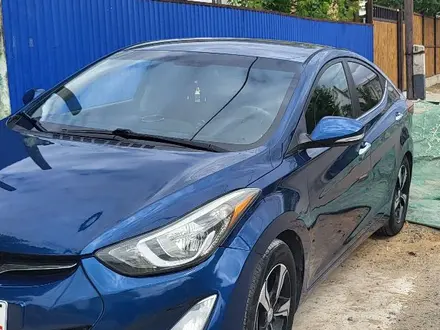 Hyundai Elantra 2014 года за 3 600 000 тг. в Атырау – фото 2