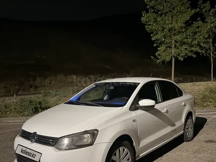 Volkswagen Polo 2014 года за 4 400 000 тг. в Алматы – фото 3