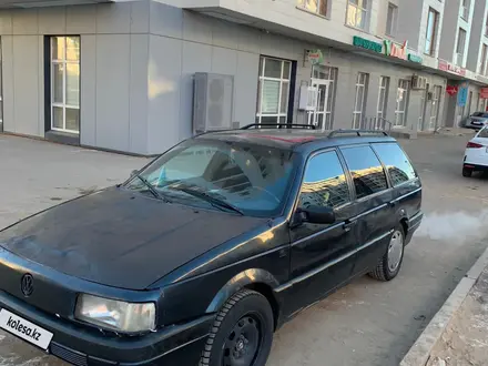 Volkswagen Passat 1989 года за 1 000 000 тг. в Астана – фото 2