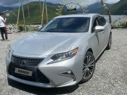 Lexus ES 300h 2014 года за 9 000 000 тг. в Актау – фото 4