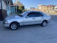 Mercedes-Benz C 200 1994 года за 2 050 000 тг. в Шымкент