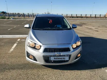 Chevrolet Aveo 2014 года за 3 550 000 тг. в Актобе – фото 2