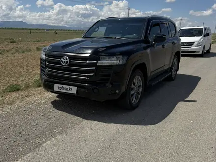 Toyota Land Cruiser 2022 года за 51 000 000 тг. в Шымкент