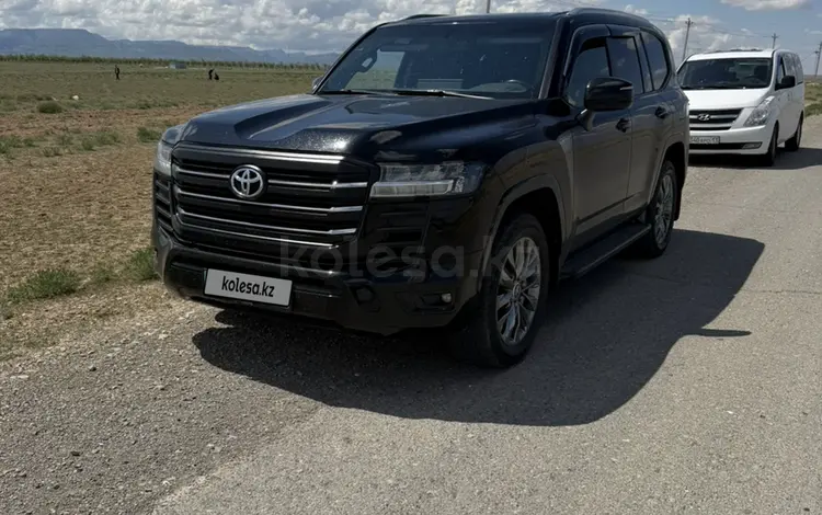 Toyota Land Cruiser 2022 года за 51 000 000 тг. в Шымкент
