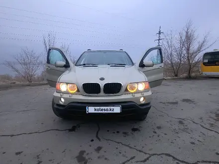 BMW X5 2002 года за 5 300 000 тг. в Жезказган
