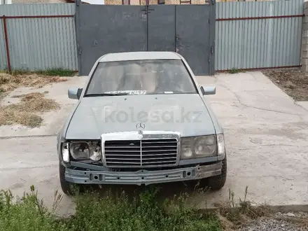 Mercedes-Benz E 200 1992 года за 600 000 тг. в Шымкент – фото 3
