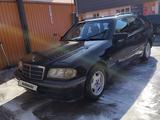 Mercedes-Benz C 180 1997 годаүшін1 550 000 тг. в Алматы – фото 2