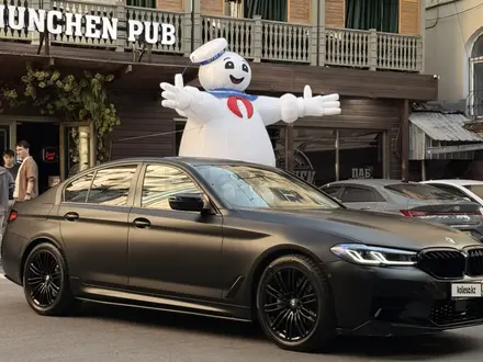 BMW 530 2017 года за 17 500 000 тг. в Алматы – фото 16