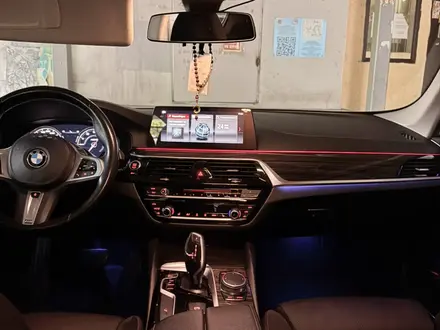 BMW 530 2017 года за 17 500 000 тг. в Алматы – фото 19